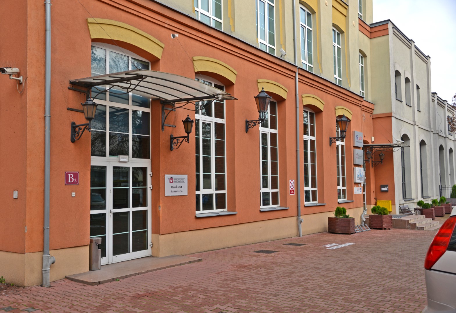 Wyższa Szkoła Biznesu I Nauk O Zdrowiu W łodzi